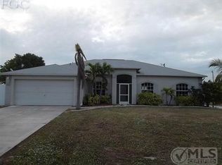2704 SW 11th Ave, Cape Coral, FL 33914