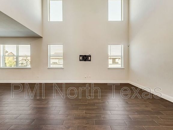 5th image of 6013 Wildflower Way