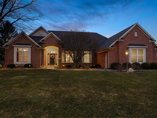 14624 Heatherton Dr, Granger, IN 46530