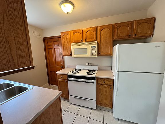 5th image of 7250 Moller Ave APT 3