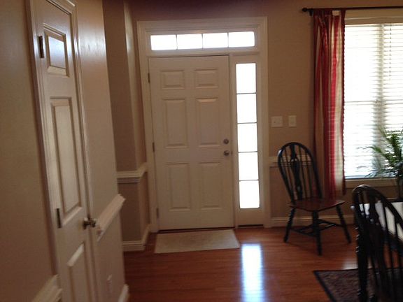 2nd image of 2004 Aspen Ct
