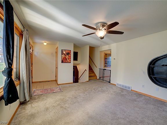 4th image of 1804 W 44th St