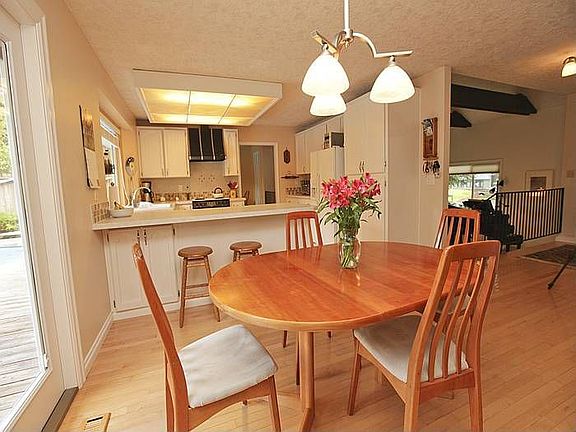 Breakfast Nook