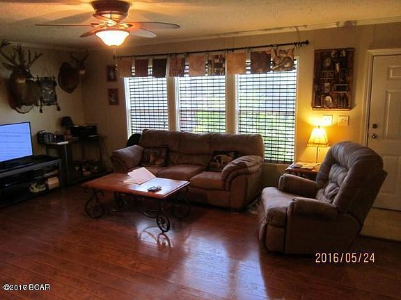 3rd image of 3118 Tumble Creek Blvd