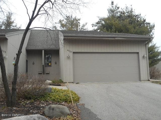 1st image of 4707 Rockvalley Dr NE