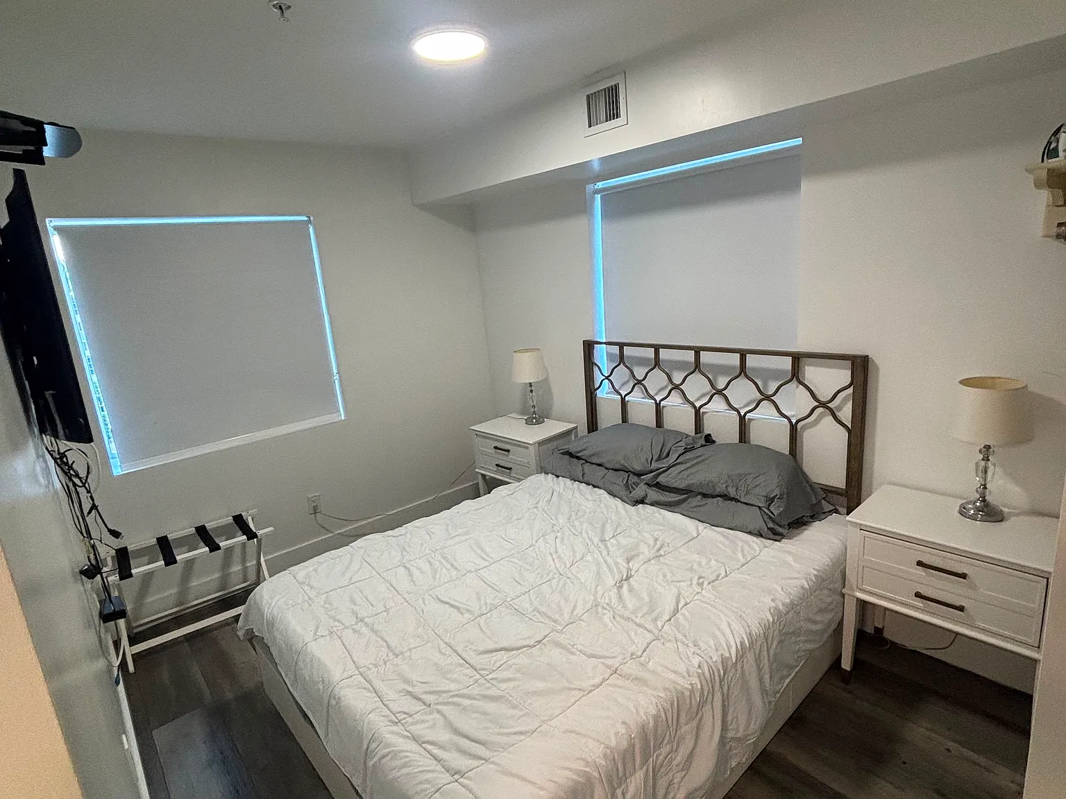 2 bed, 800 sqft, $2,500 — Photo 3