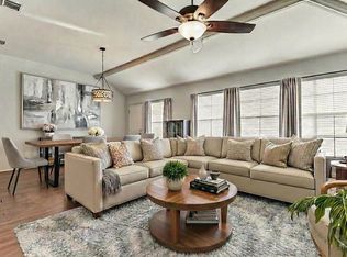 1220 Shady Elm Ln, Lewisville, TX