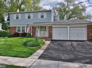 181 Rice Dr, Morrisville, PA 19067