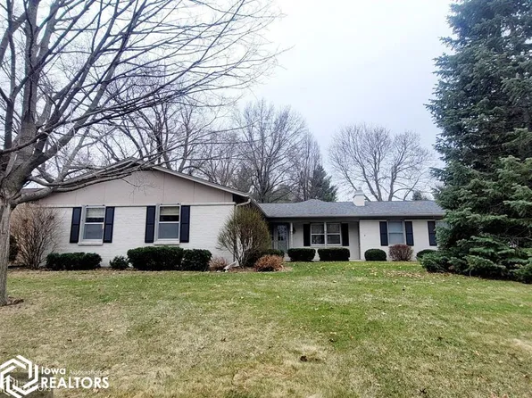 1608 S Park Ave, Oskaloosa, IA 52577