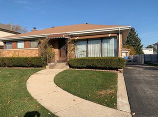 8212 W Berwyn Ave, Chicago, IL