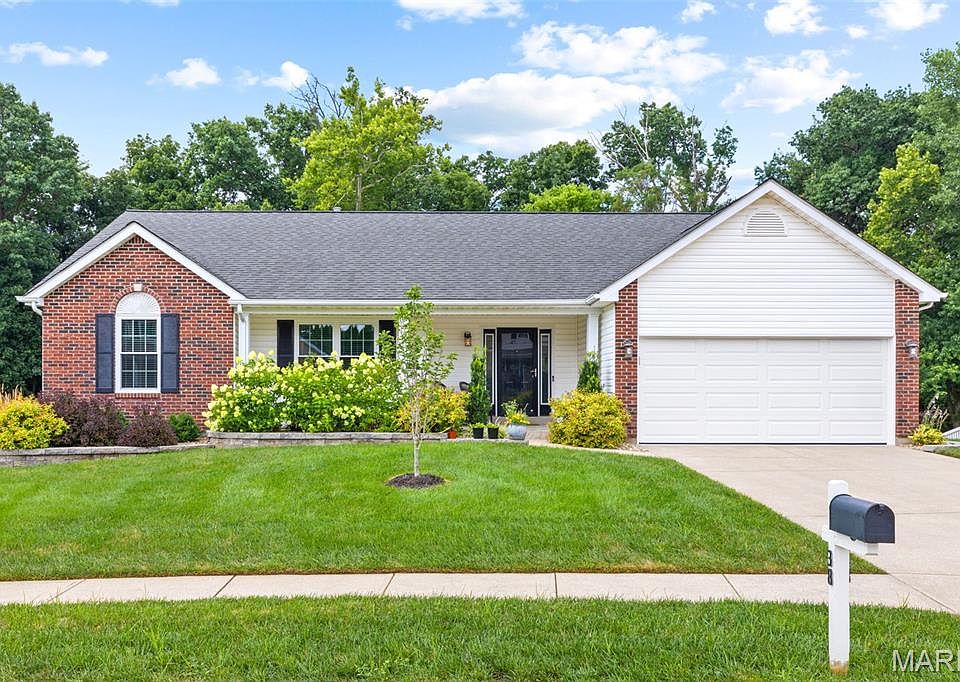 1st image of 38 Eagle Spur Ct