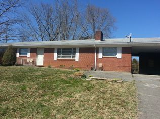 3342 Miser Station Rd, Louisville, TN 37777