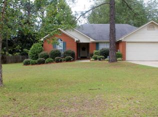 154 Stapleton Dr, Leesburg, GA 31763