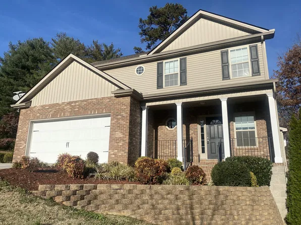 1120 Maples Glen Ln, Knoxville, TN 37923