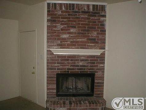 3rd image of 2845 Coral Dr