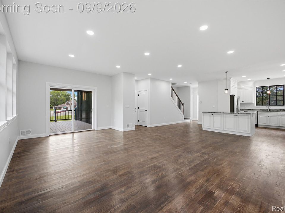 27416 Sunnydale St, photo 13