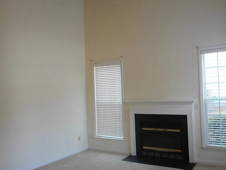3409 Bent Creek Ct — Photo 7