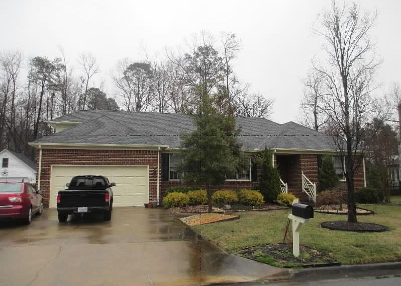 1st image of 929 Forest Lakes Dr