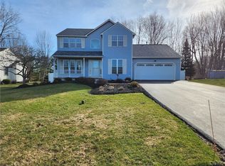 6266 Tartan Dr S, Cicero, NY 13039