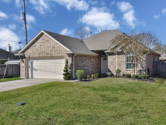 4th image of 313 Park Dr