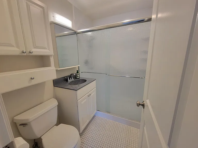 64 Oxbow Dr #B3 — Photo 15