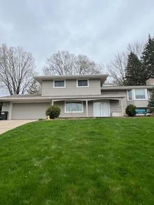 10309 Morris Rd, Bloomington, MN, 55437