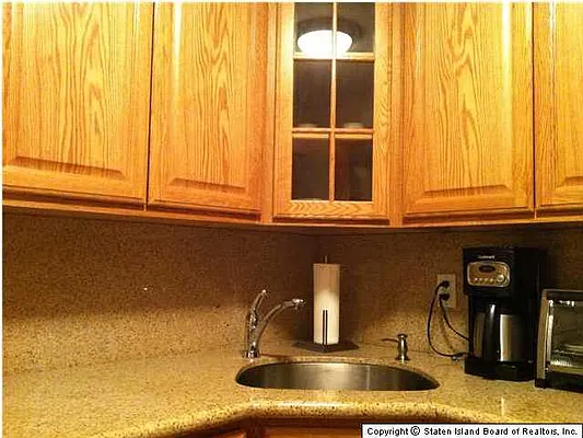 Sold by Robert DeFalco Realty | media 18