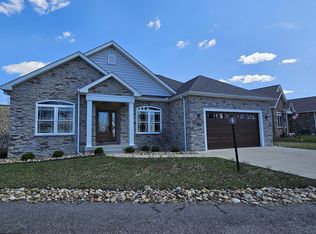 118 Mountain Ln, Morgantown, WV 26501