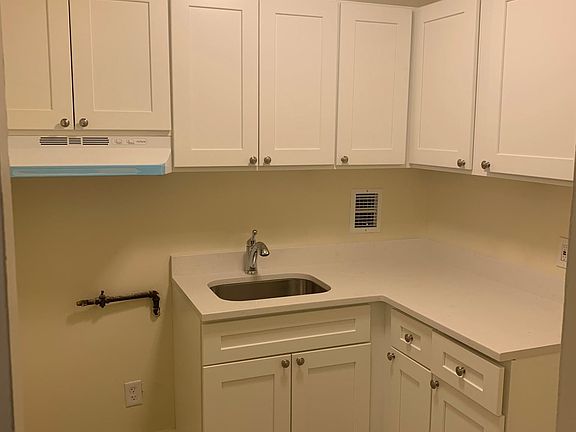 2nd image of 131 E Prospect Ave #D