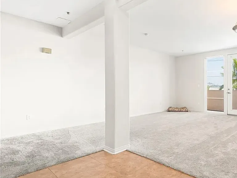 360 W Avenue 26 — Photo 6