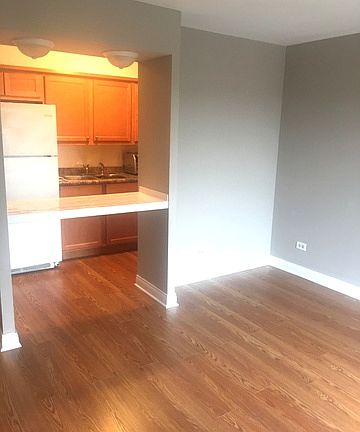 4th image of 7830 W North Ave