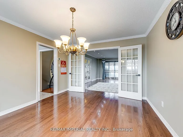 2800 Huntingdon Trl S — Photo 10