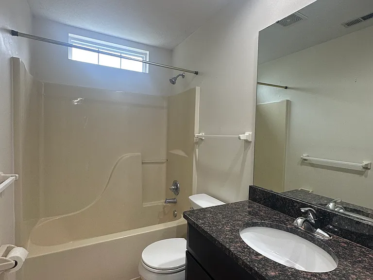 13870 Waycross Dr — Photo 18