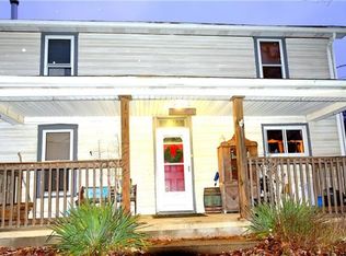 1144 Portersville Rd, Ellwood City, PA 16117