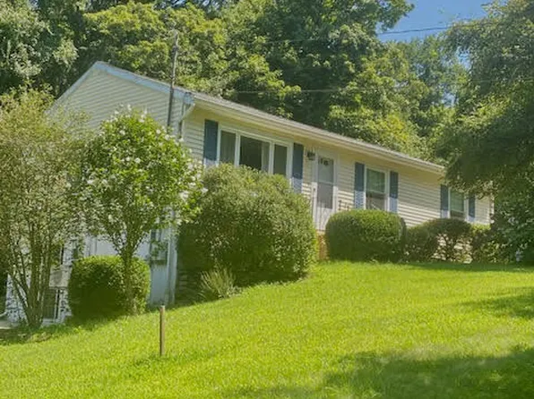 904 Middletown Road, Colchester, CT 06415