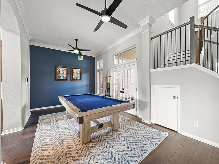 4703 Oxbow Cir W — Photo 10