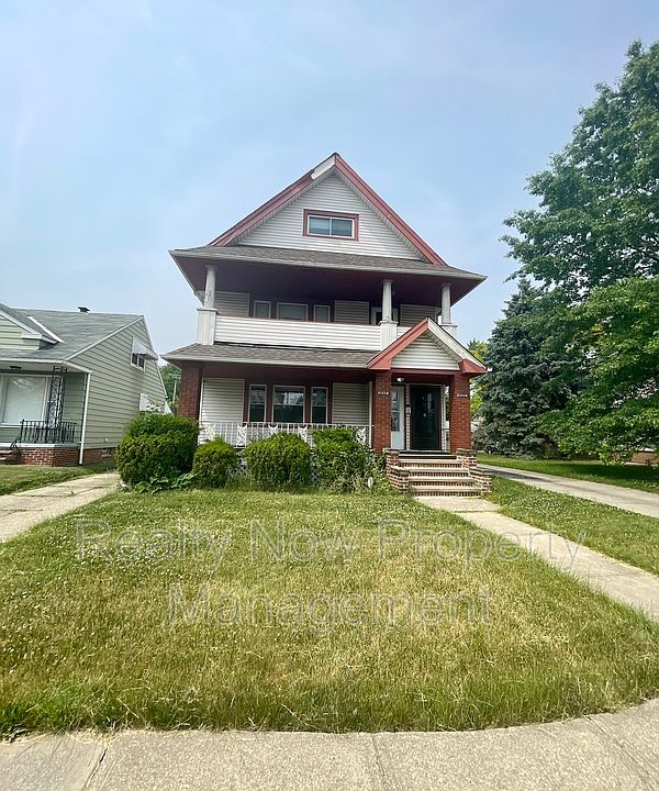1st image of 11115 Langton Ave