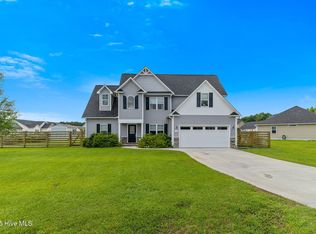 118 Bridgeport Dr, Sneads Ferry, NC 28460