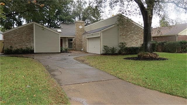 1st image of 8814 Donys Dr