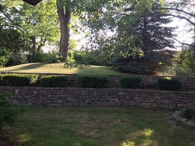 1st image of 204 Waterford Dr