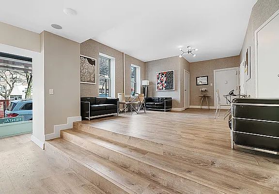 4th image of 244 W 64th St APT 5G