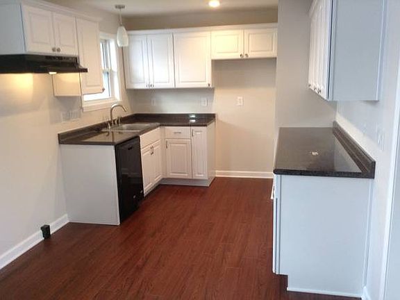 4th image of 4633 Clayton Dr