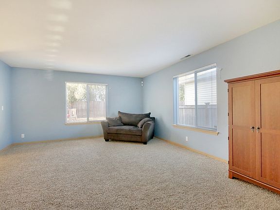 4th image of 7811 203rd Street Ct E