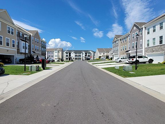 3rd image of 39 Stafford Pl
