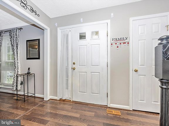2nd image of 10656 Finn Dr