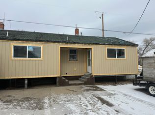 807 1/2 W Buffalo St, Rawlins, WY 82301