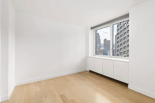 Rented by Mayell LLC | media 3