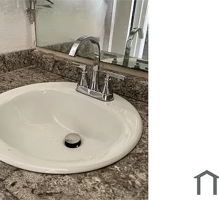 2419 W Slaughter Ln #D — Photo 8