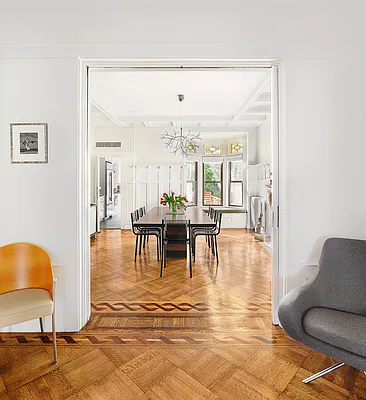 Sold by Compass | media 3