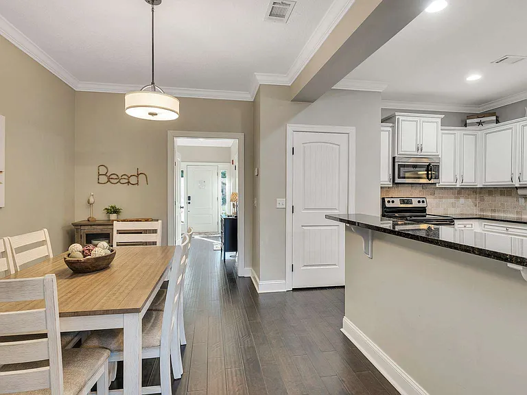 106 Reserve Ln — Photo 6